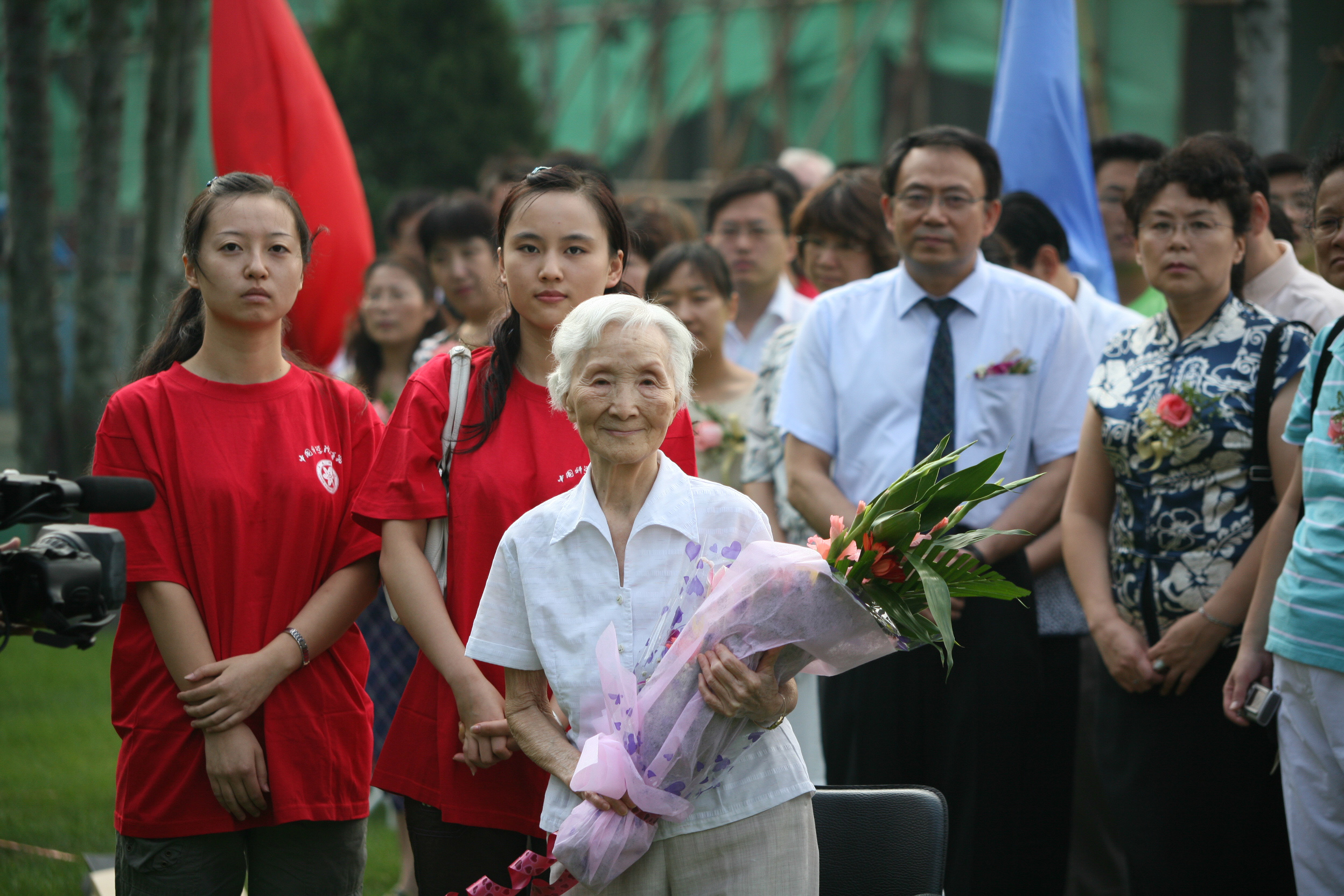 2007年9月李佩先生出席中国科学院研究生院开学典礼